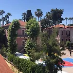 Kaleici Benzersiz Donanimli Muethis Teras Keyfi Uygun Fiyat Ev