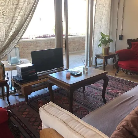 Kaleiçi Benzersiz Donanımlı Müthiş Teras Keyfi Uygun Fiyat Ev Apartamento