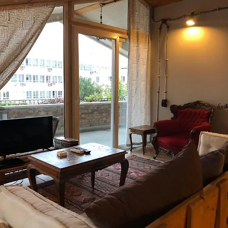 Kaleici Benzersiz Donanimli Muethis Teras Keyfi Uygun Fiyat Ev Antalya