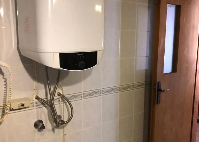 Kaleici Benzersiz Donanimli Muethis Teras Keyfi Uygun Fiyat Ev