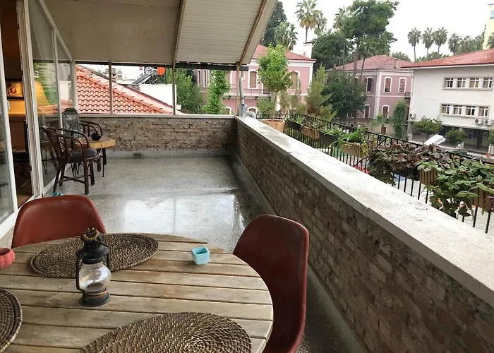 Kaleici Benzersiz Donanimli Muethis Teras Keyfi Uygun Fiyat Ev Apartment *