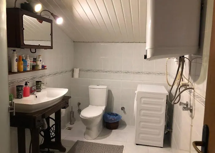 Apartment Kaleici Benzersiz Donanimli Muethis Teras Keyfi Uygun Fiyat Ev