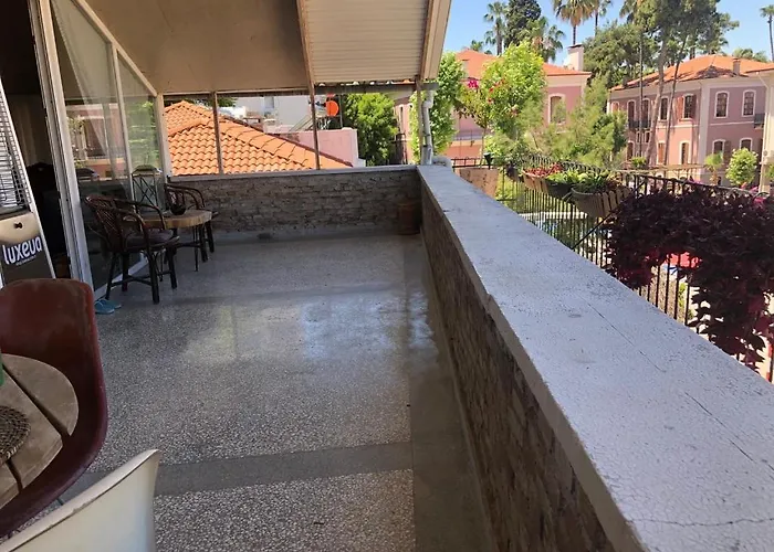 Apartment Kaleici Benzersiz Donanimli Muethis Teras Keyfi Uygun Fiyat Ev