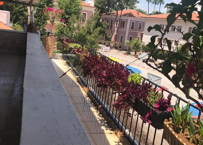 Apartment Kaleici Benzersiz Donanimli Muethis Teras Keyfi Uygun Fiyat Ev