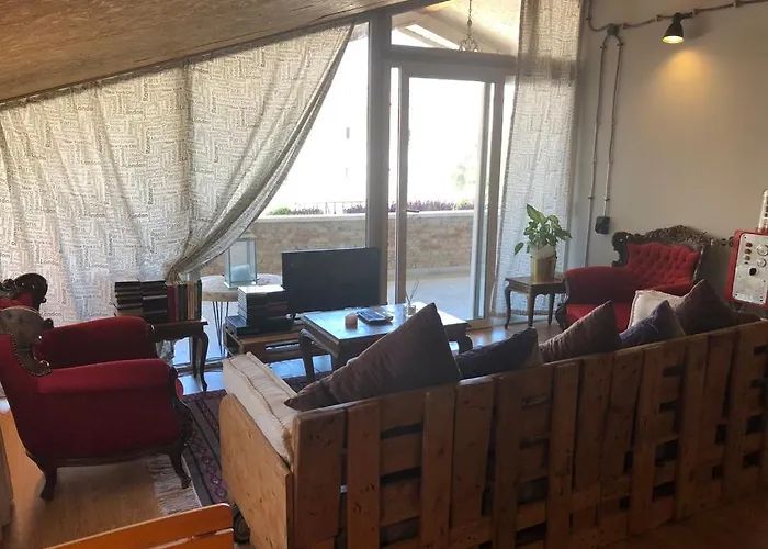 Kaleici Benzersiz Donanimli Muethis Teras Keyfi Uygun Fiyat Ev *
