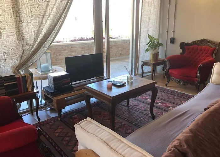 Kaleici Benzersiz Donanimli Muethis Teras Keyfi Uygun Fiyat Ev Lejlighed