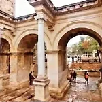 公寓 Kaleici Benzersiz Donanimli Muethis Teras Keyfi Uygun Fiyat Ev 安塔利亚