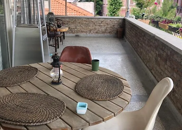 Kaleici Benzersiz Donanimli Muethis Teras Keyfi Uygun Fiyat Ev 아파트