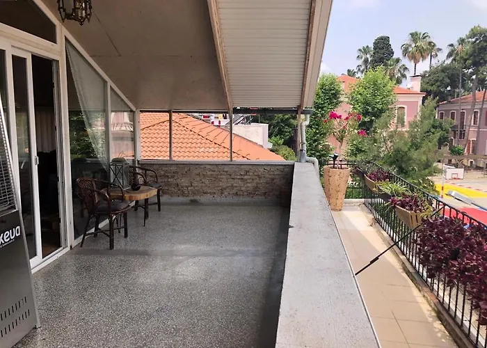 Kaleici Benzersiz Donanimli Muethis Teras Keyfi Uygun Fiyat Ev 아파트 *
