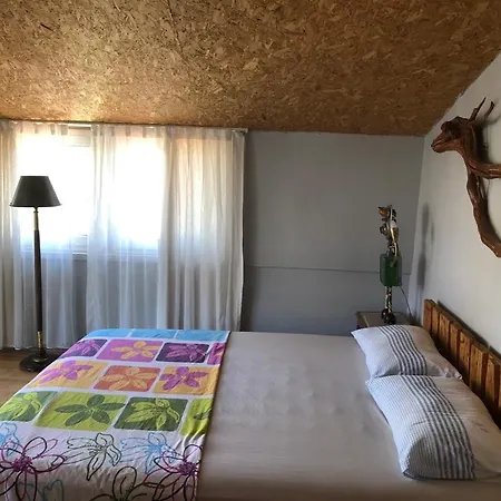 Kaleici Benzersiz Donanimli Muethis Teras Keyfi Uygun Fiyat Ev *