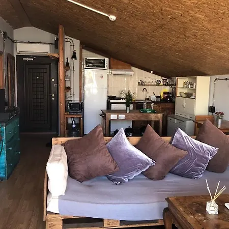 Kaleici Benzersiz Donanimli Muethis Teras Keyfi Uygun Fiyat Ev * Antalya