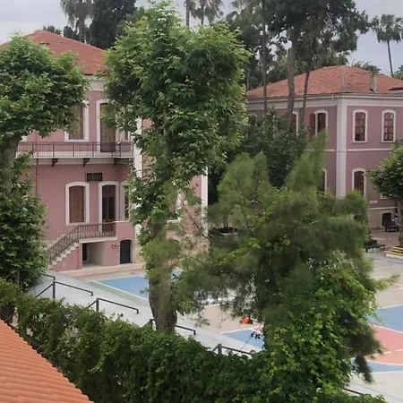 Kaleiçi Benzersiz Donanımlı Müthiş Teras Keyfi Uygun Fiyat Ev Antalya